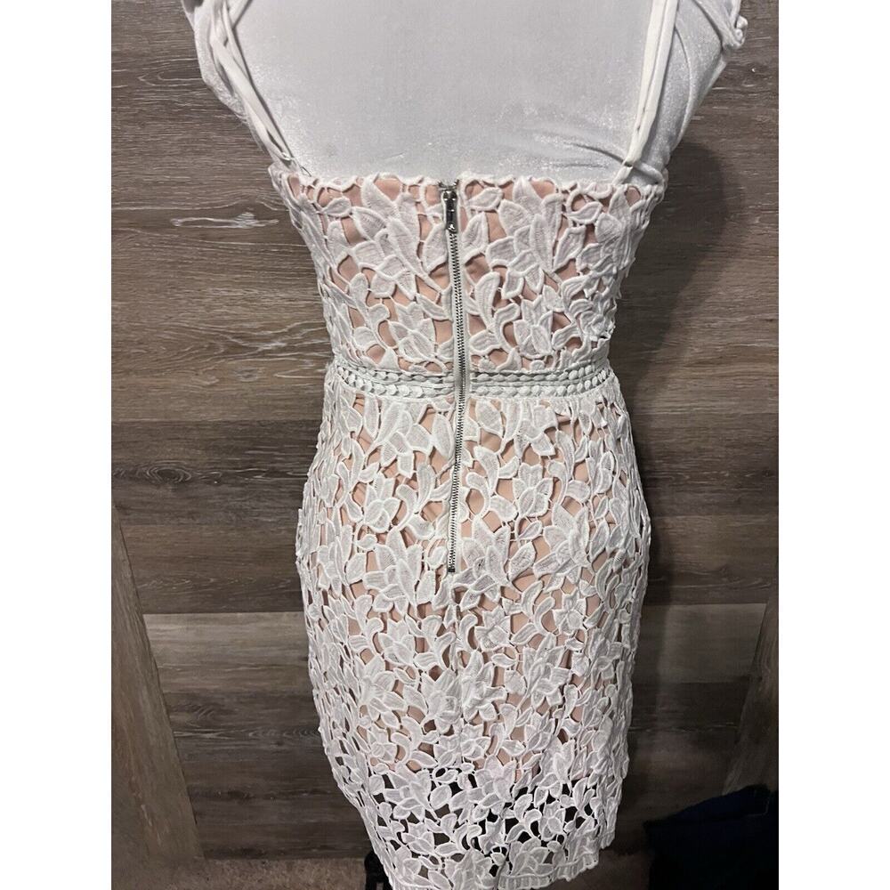 Lulu’s White Crochet Lace Dress Sz Small Hoco Prom Party Cocktail - Picture 4 of 11